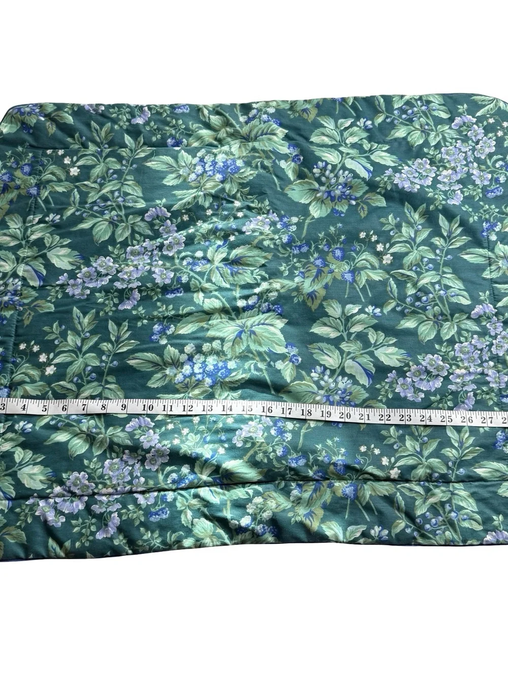 Laura Ashley Shams Bramble Berry Pillow Shams Quilted StandardGreen Floral Vtg
